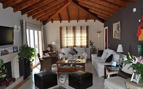 Welcome Inn Nerja Guest House Luxury Bed & Breakfast